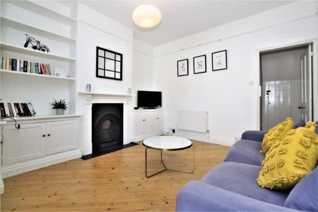 Cosy 2 Bedroom Victorian Townhouse In The Town Centre Bury St. Edmunds Exteriér fotografie